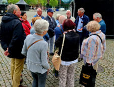 de gids laat ions kennis maken met 's Hertogenbosch